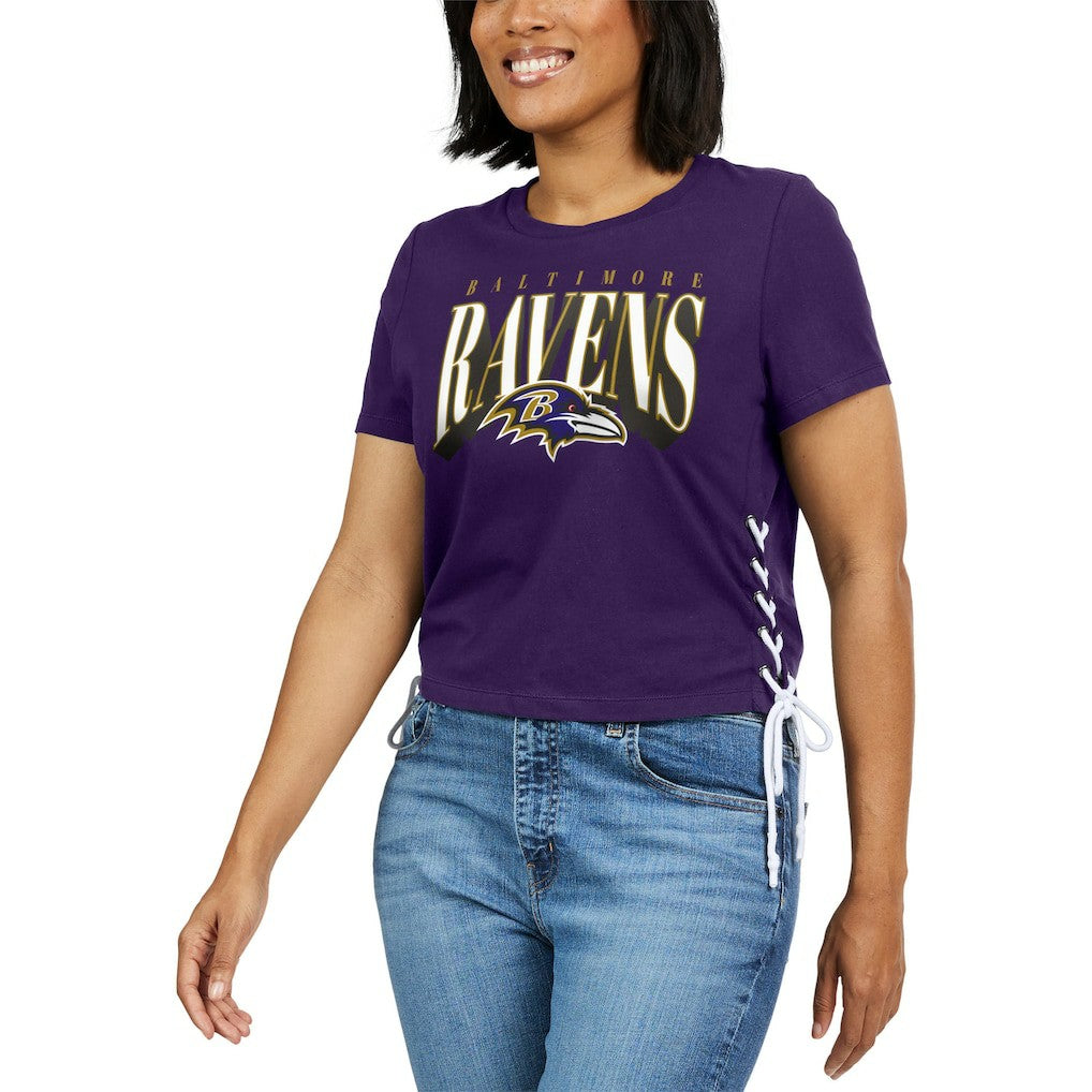 NFL Baltimore Ravens WEAR by Erin Andrews Women's Lace Up Side Modest Cropped T-Shirt