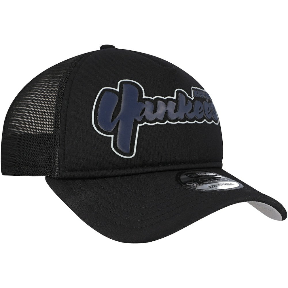 New York Yankees Retro Bold A-Frame Trucker 9FORTY Adjustable Hat - Black | New Era