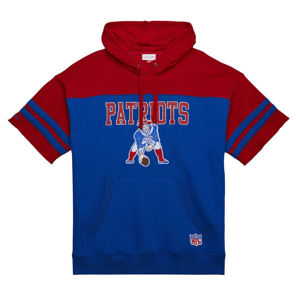 NFL New England Patriots Off Field Vintage Logo Short Sleeve Pullover Hoodie