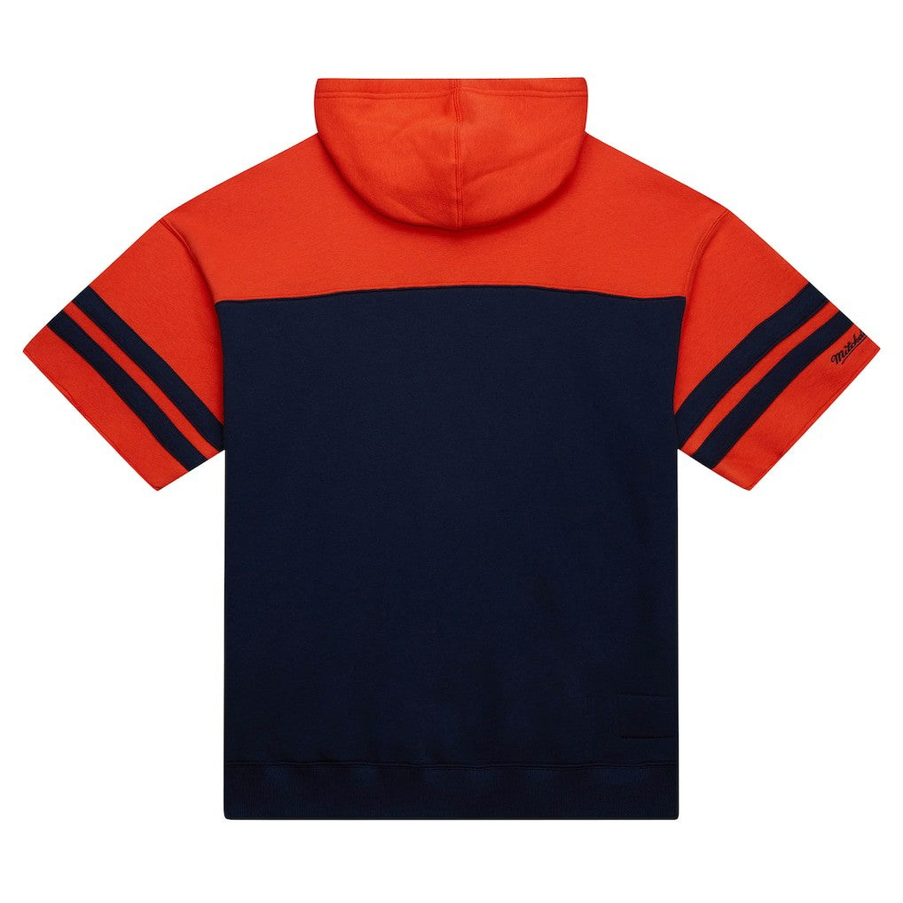 NFL Chicago Bears Off Field Vintage Logo Short Sleeve Pullover Hoodie
