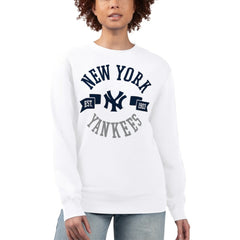 New York Yankees G-III 4Her by Carl Banks Women's Team Logo Fleece Pullover Sweatshirt - White