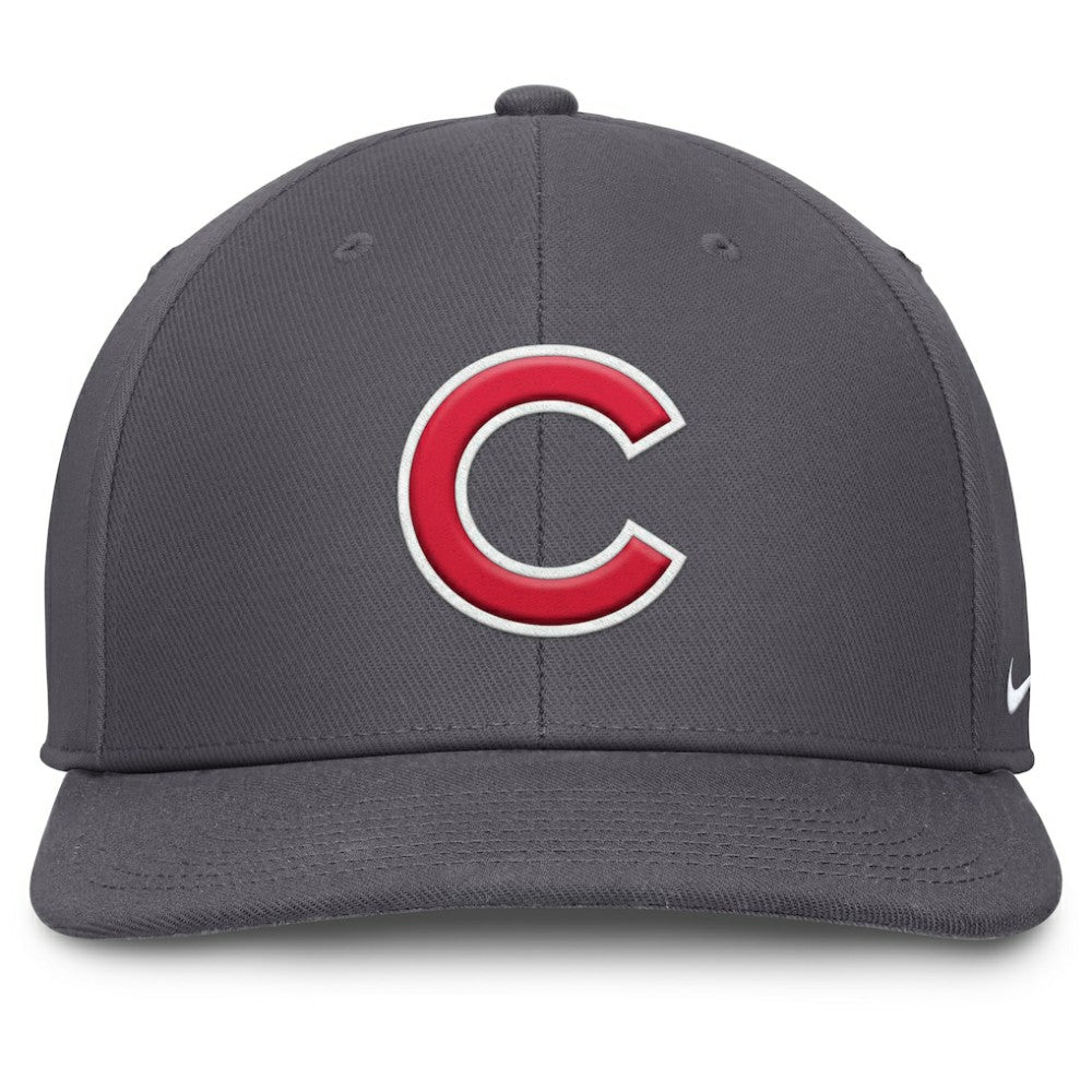 Chicago Cubs Pro Performance Snapback Hat - Gray | Nike