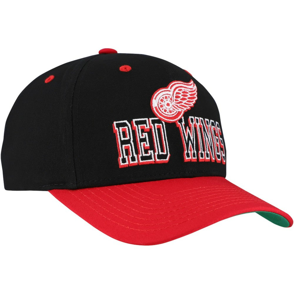 Detroit Red Wings Mitchell & Ness Backside Script Two-Tone Pro Crown Adjustable Hat