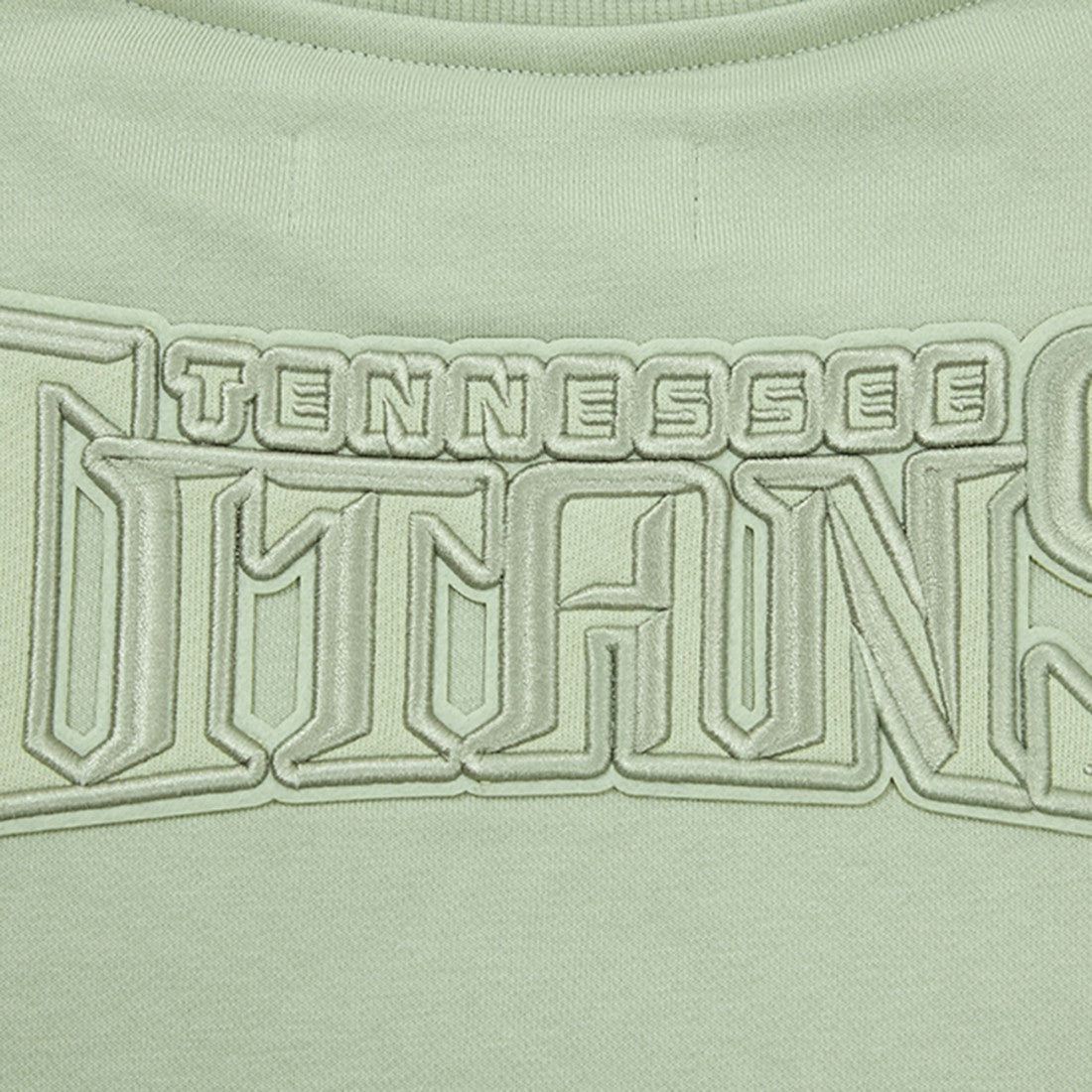 NFL Tennessee Titans Pro Standard Women's Oversized Cropped Neutral Pullover Sweatshirt