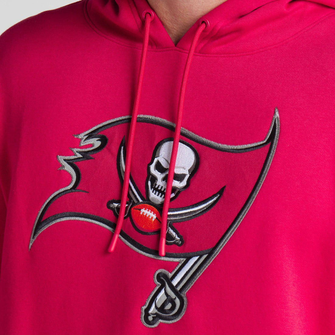 NFL Tampa Bay Buccaneers Pylon Cam Legacy Pullover Hoodie