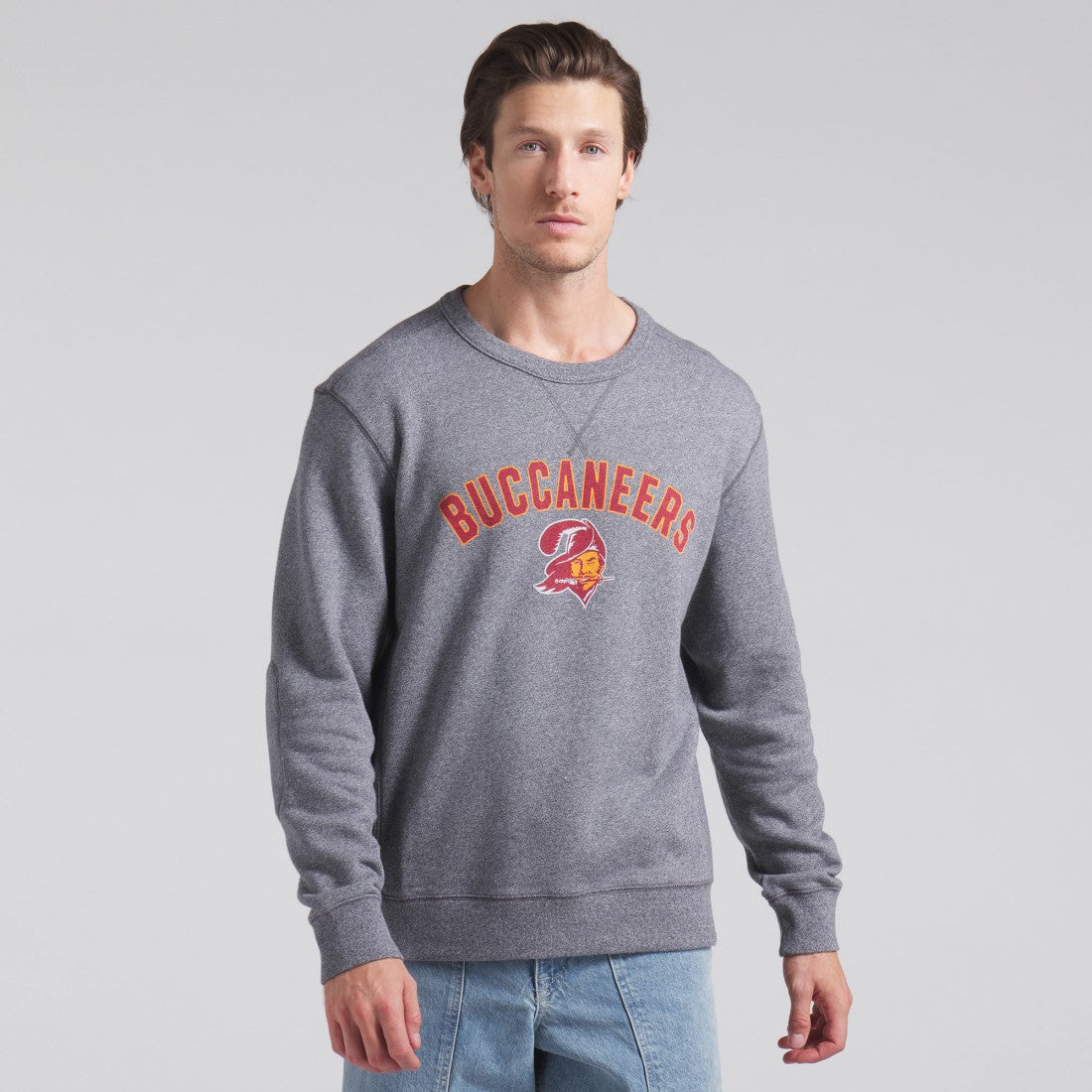 NFL Tampa Bay Buccaneers Loop Terry Pullover Sweatshirt