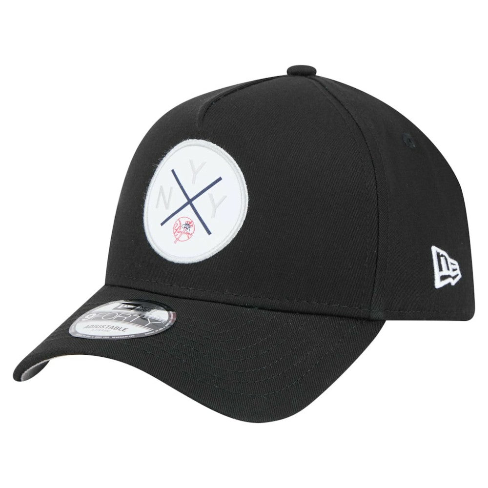 New York Yankees 9FORTY A-Frame Adjustable Hat - Black | New Era