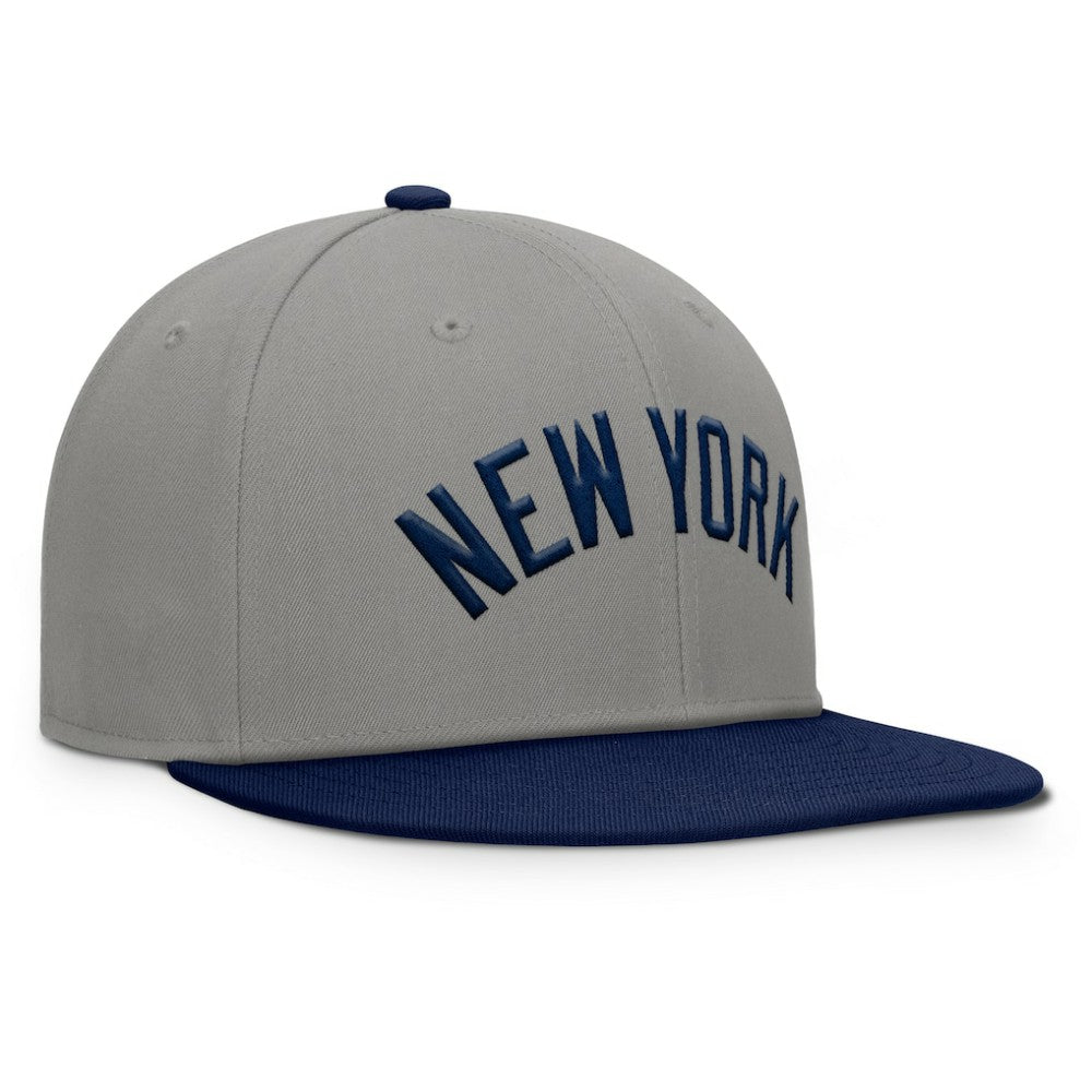 New York Yankees Clubhouse Dugout Fitted Hat - Gray/Navy