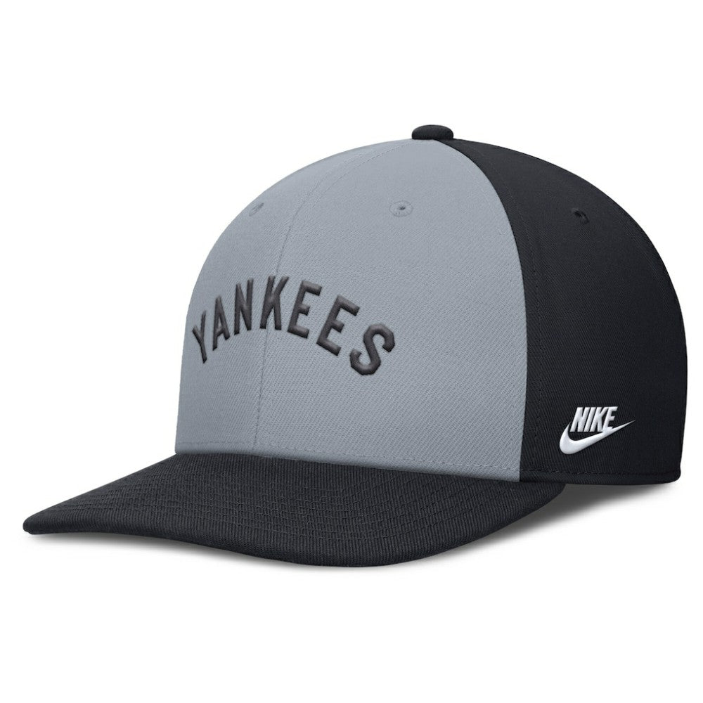 New York Yankees Pro Performance Snapback Hat - Gray/Navy | Nike