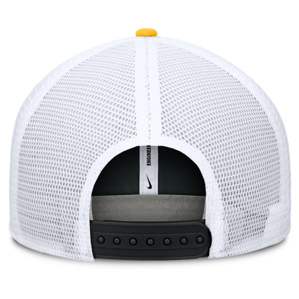 Pittsburgh Pirates Pro Trucker Snapback Hat - Black | Nike