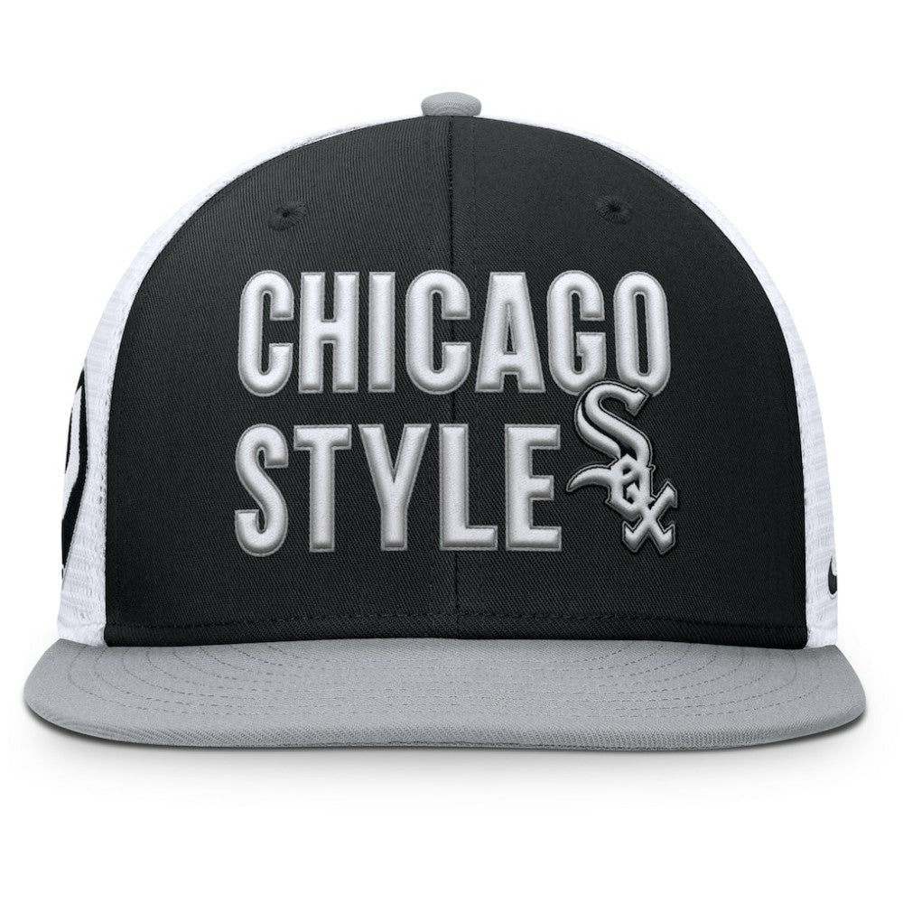 Chicago White Sox Pro Trucker Snapback Hat - Black | Nike