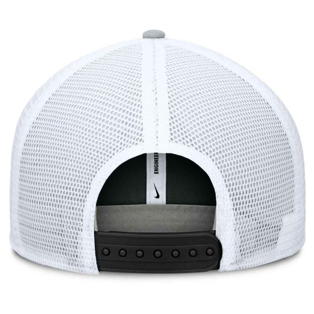 Chicago White Sox Pro Trucker Snapback Hat - Black | Nike