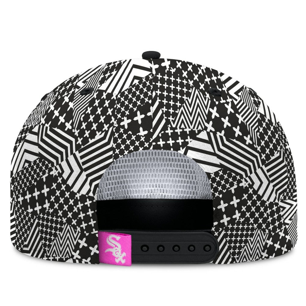 Chicago White Sox Let's Glow Moon Shot Snapback Hat - Black