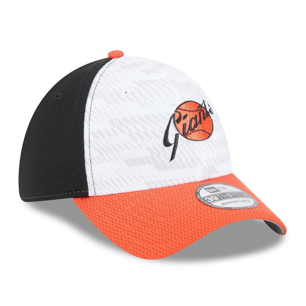 San Francisco Giants 2025 MLB Clubhouse 39THIRTY Flex Hat - Black/Orange | New Era