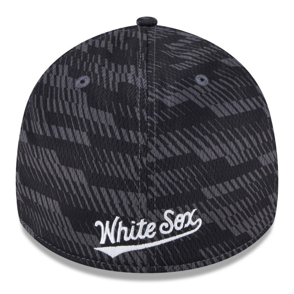 Chicago White Sox 2025 MLB Clubhouse 39THIRTY Flex Hat - Black | New Era