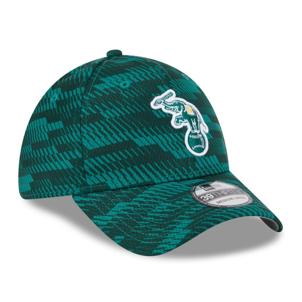 Athletics 2025 MLB Clubhouse 39THIRTY Flex Hat - Green | New Era