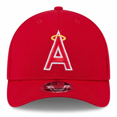 Los Angeles Angels 2025 MLB Clubhouse 9FORTY Adjustable Hat - Red | New Era