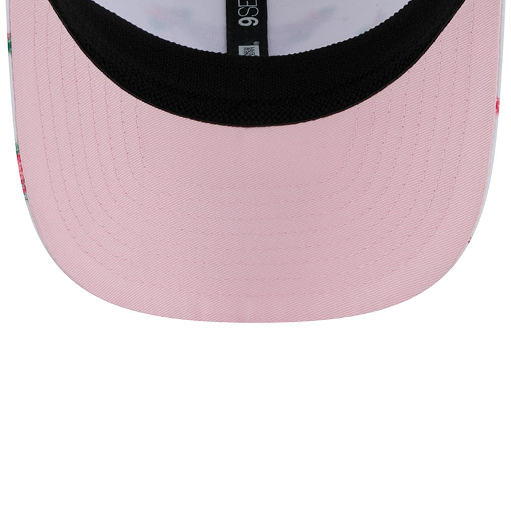 NFL Dallas Cowboys Adventure Flamingo Pattern 9SEVENTY Stretch-Snap Hat