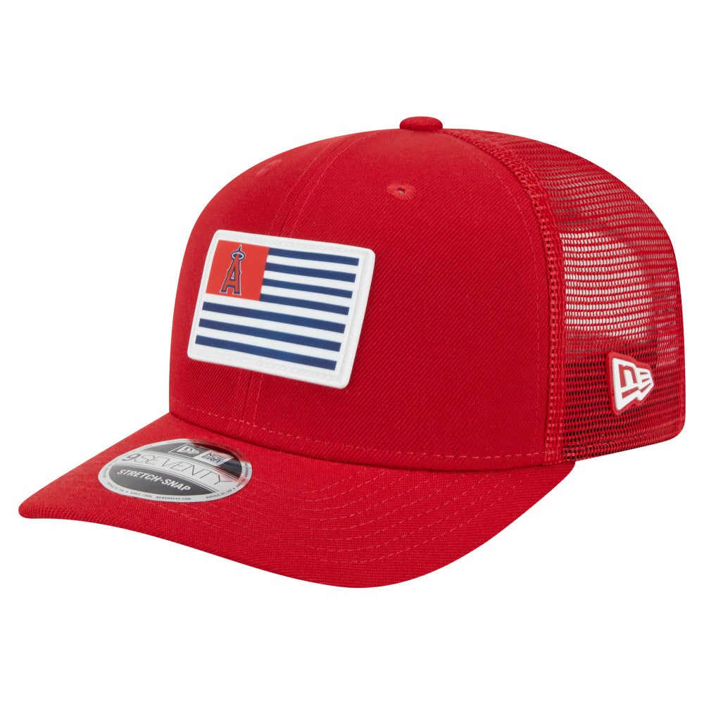Los Angeles Angels Flag 9SEVENTY Stretch-Snap Hat - Red | New Era