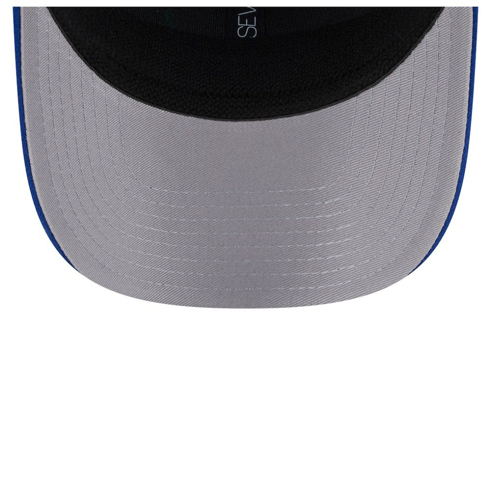 Chicago Cubs Flag 9SEVENTY Stretch-Snap Hat - Royal | New Era