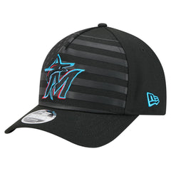 Miami Marlins American Flag 9FORTY M-Crown A-Frame Adjustable Hat - Black | New Era