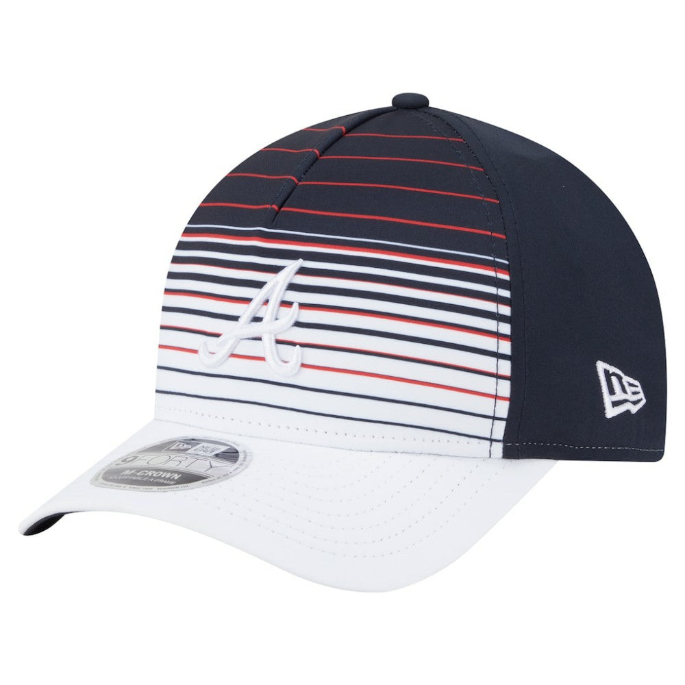 Atlanta Braves Gradient 9FORTY M-Crown Adjustable Hat - Navy | New Era