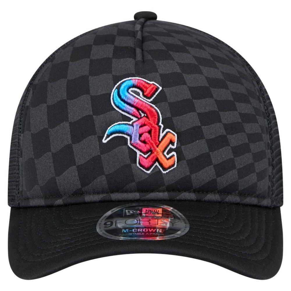 Chicago White Sox Gradient 9FORTY A-Frame M-Crown Trucker Adjustable Hat - Black | New Era