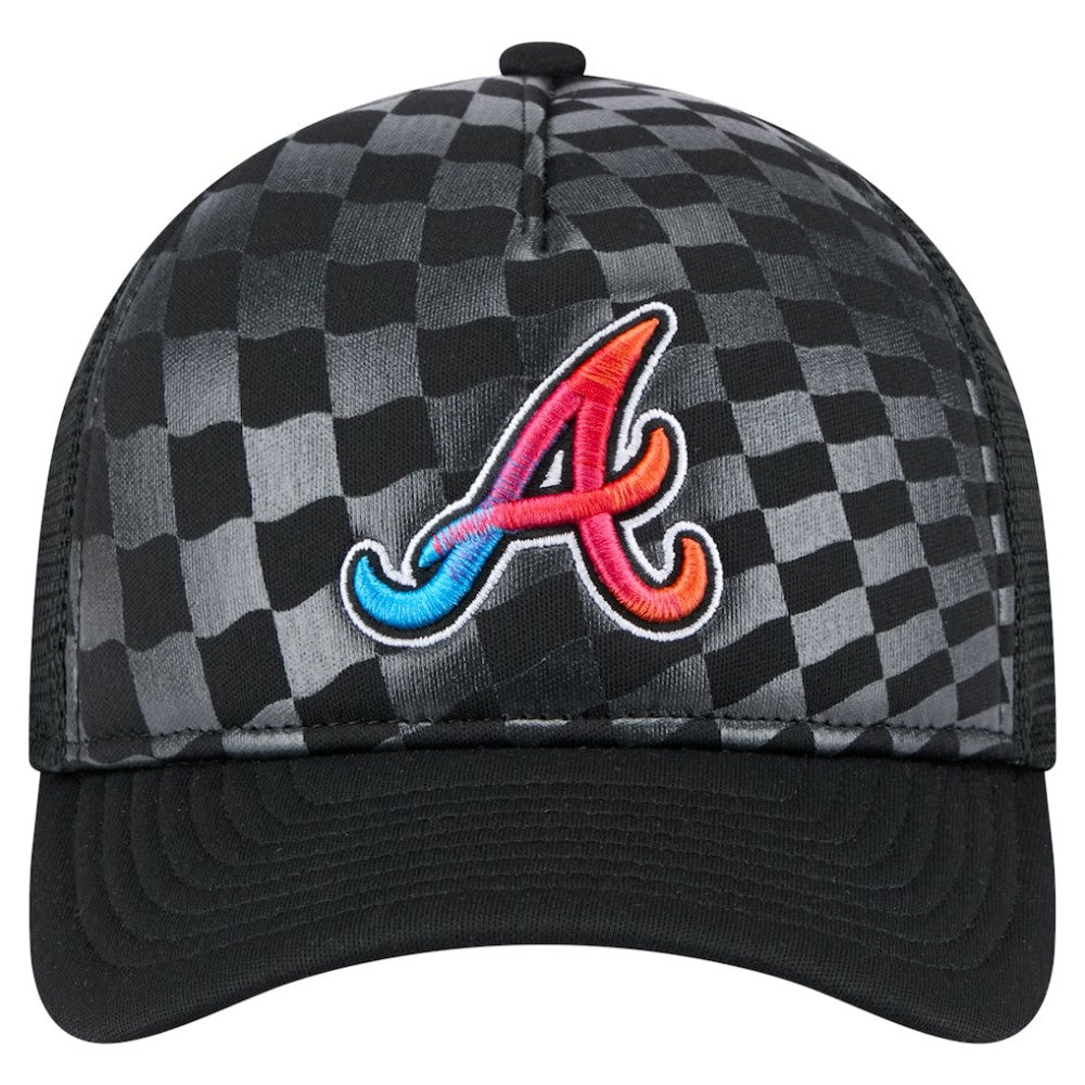 Atlanta Braves Gradient 9FORTY A-Frame M-Crown Trucker Adjustable Hat - Black | New Era