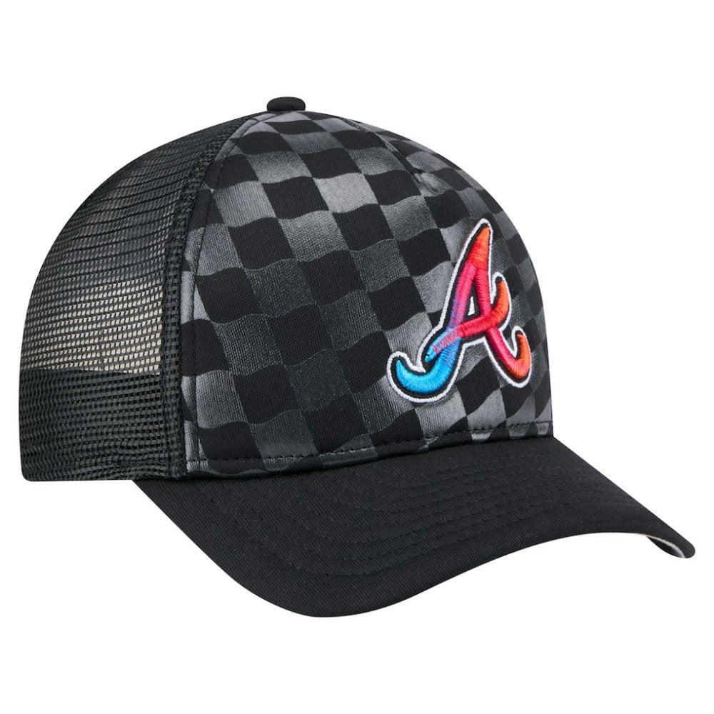 Atlanta Braves Gradient 9FORTY A-Frame M-Crown Trucker Adjustable Hat - Black | New Era