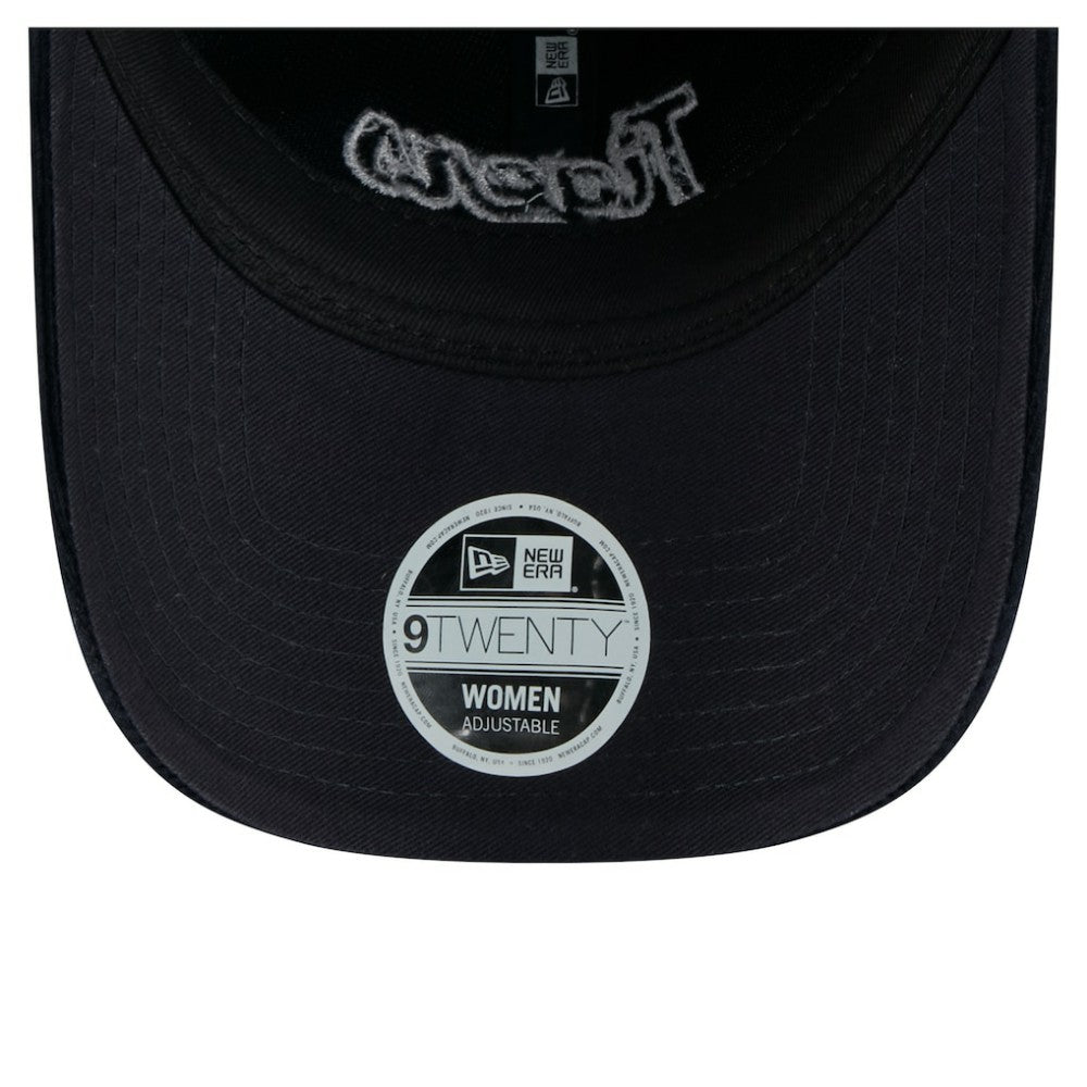 Detroit Tigers Women's Corduroy 9TWENTY Adjustable Hat - Navy | New Era