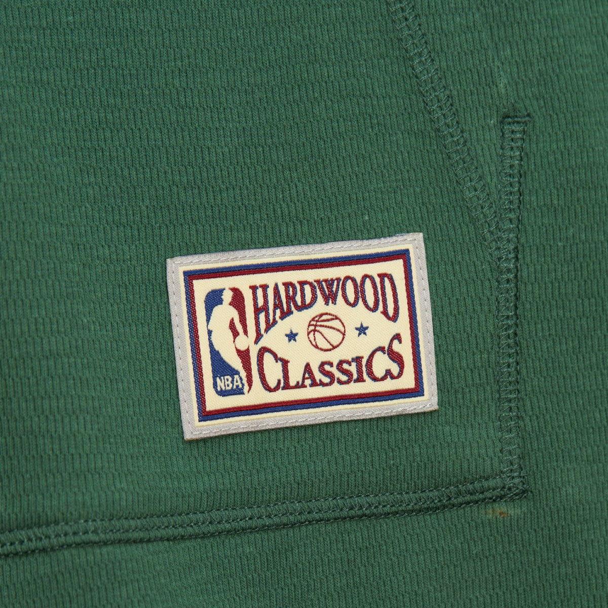 Milwaukee Bucks Hardwood Classics Lightweight Thermal Pullover Hoodie - Green | Mitchell & Ness outlet