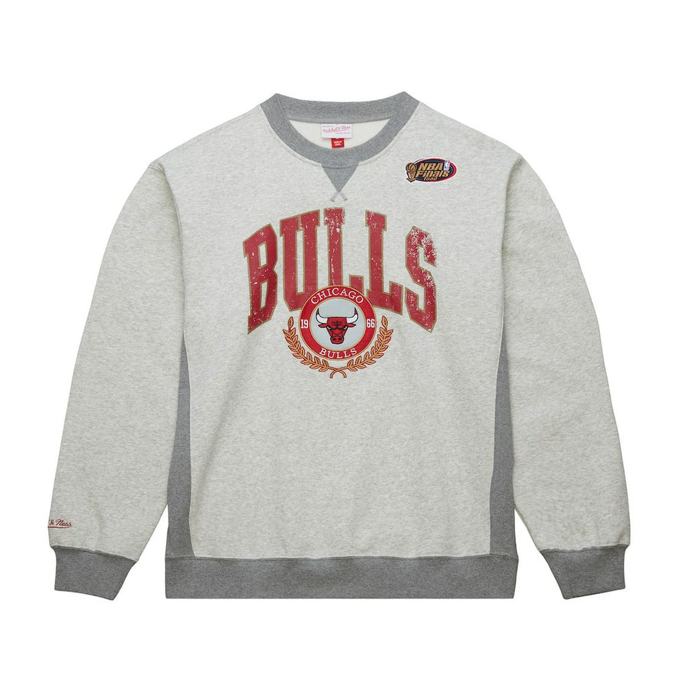 Chicago Bulls Vintage Logo Pullover Sweatshirt - Heather Gray | Mitchell & Ness on sale