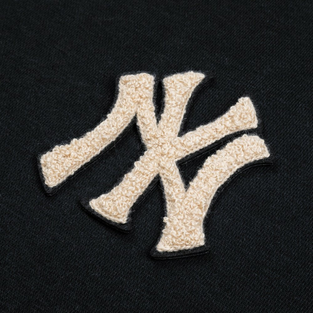 New York Yankees Levelwear Murray Quarter-Zip Sweatshirt - Black