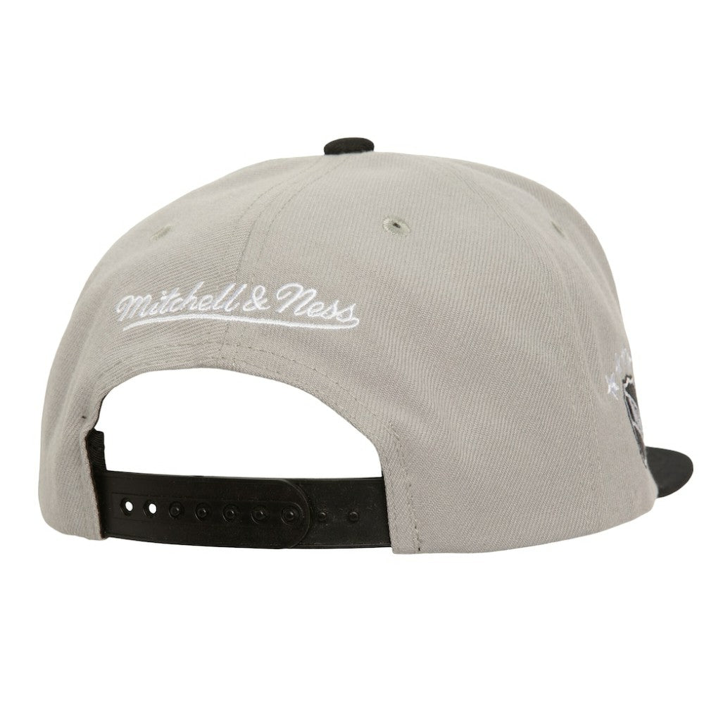 Los Angeles Kings Mitchell & Ness Soul Triple Up Snapback Hat