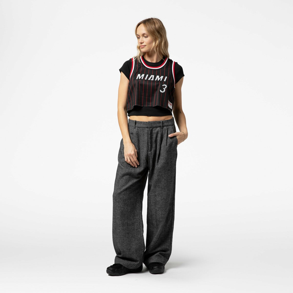 Dwyane Wade Miami Heat x DANNIJO Women's Fashion Cropped Basketball Jersey - Black | Mitchell & Ness discount