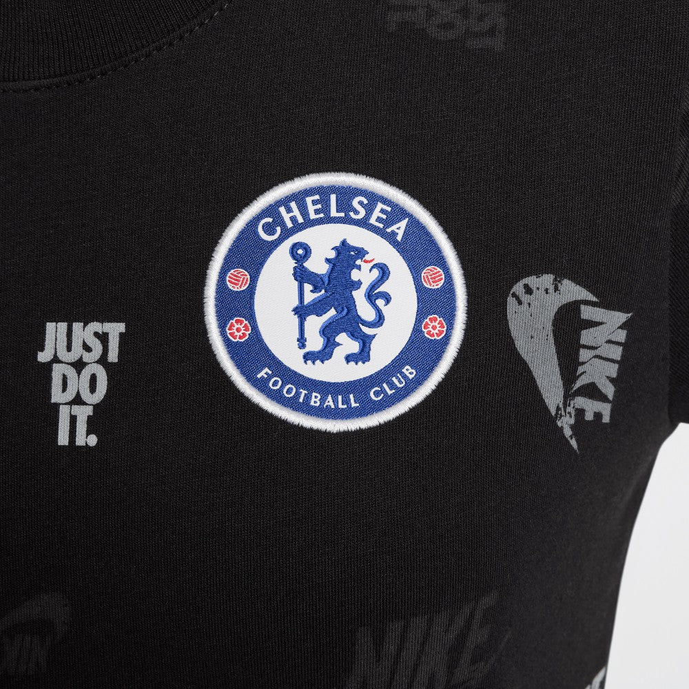 Chelsea Youth Just Do It Crest T-Shirt / Soccer Online
