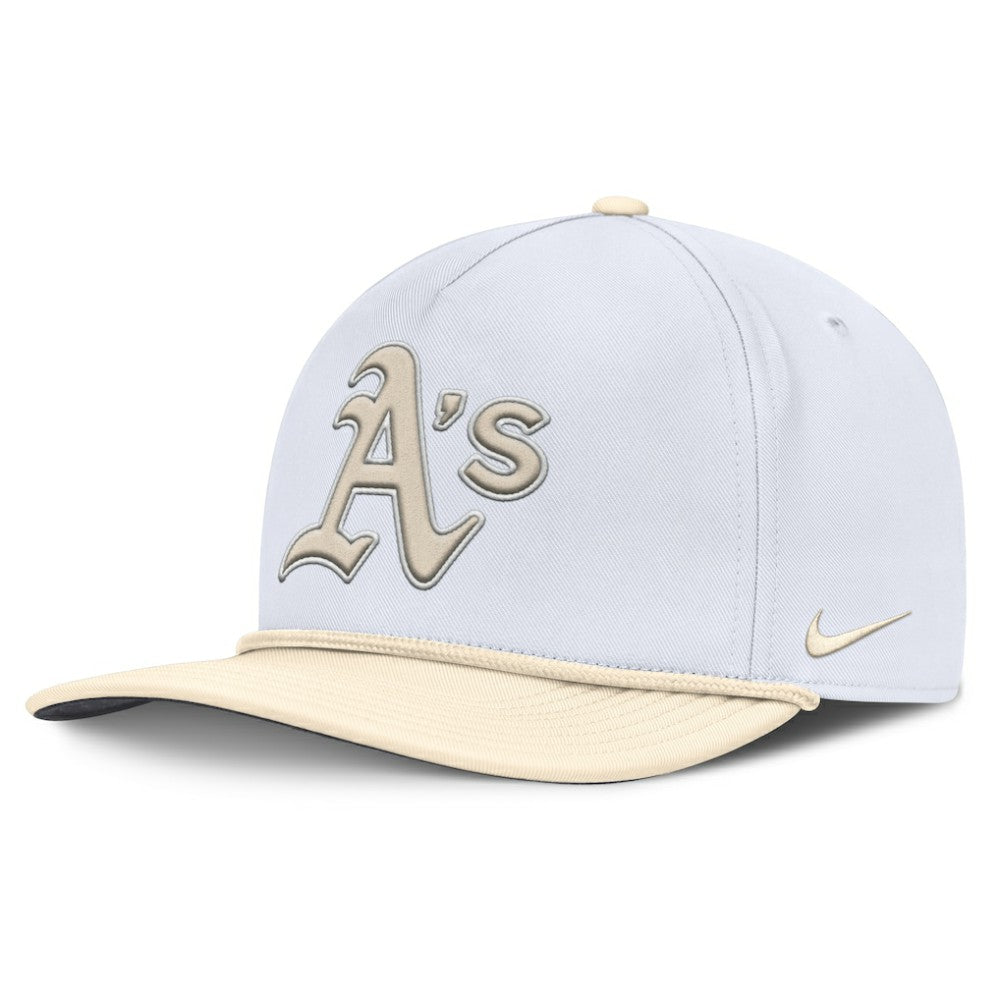 Athletics Pro Performance Snapback Hat - White/Cream | Nike