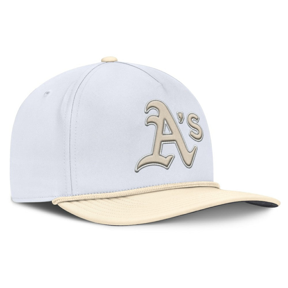 Athletics Pro Performance Snapback Hat - White/Cream | Nike