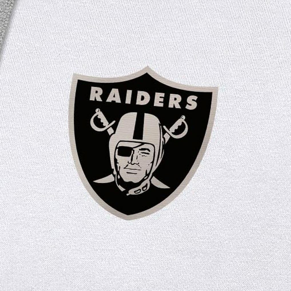 NFL Las Vegas Raiders Antigua Brushed Carbon Victory Pullover Hoodie