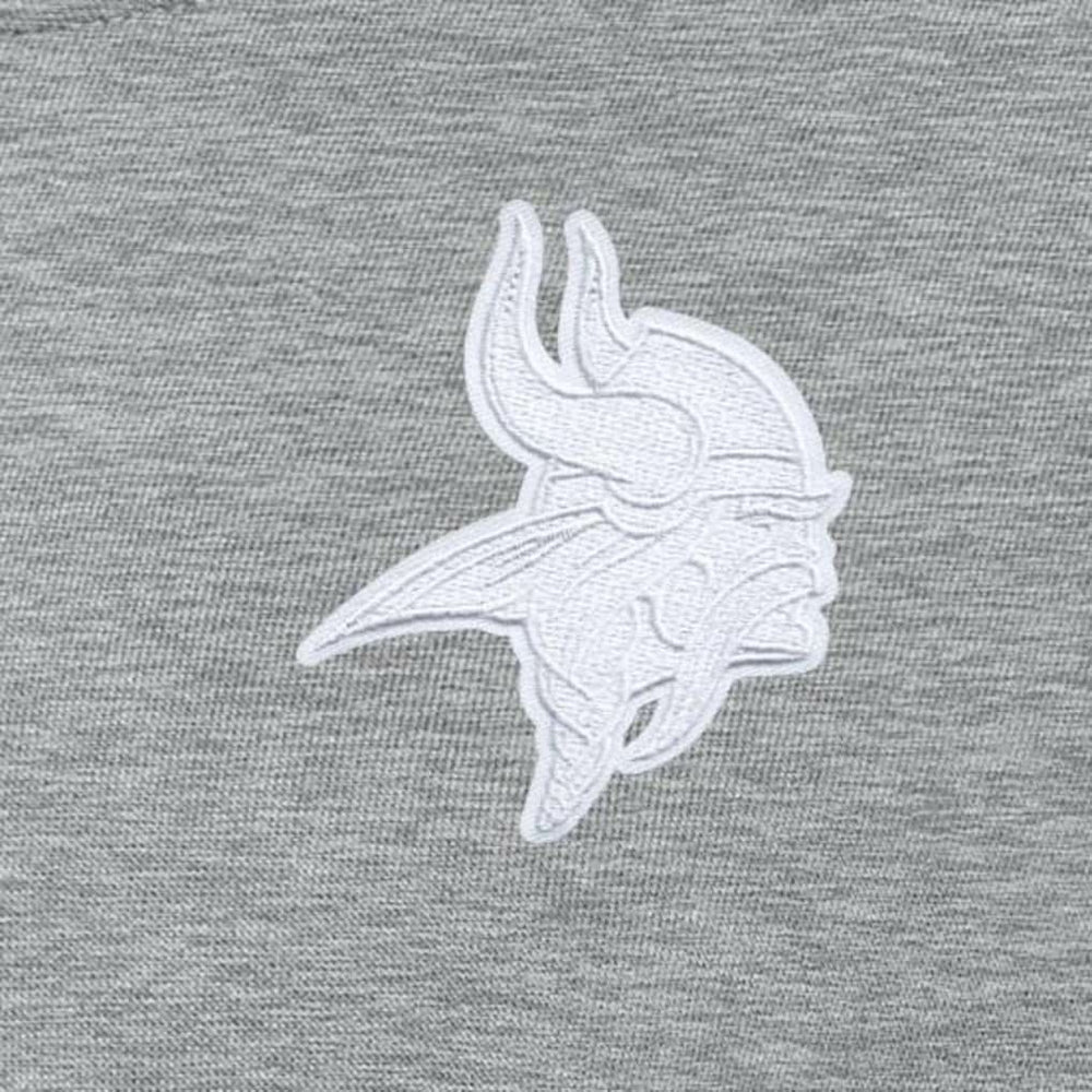 NFL Minnesota Vikings Antigua Women's Victory Crew Pullover Sweatshirt