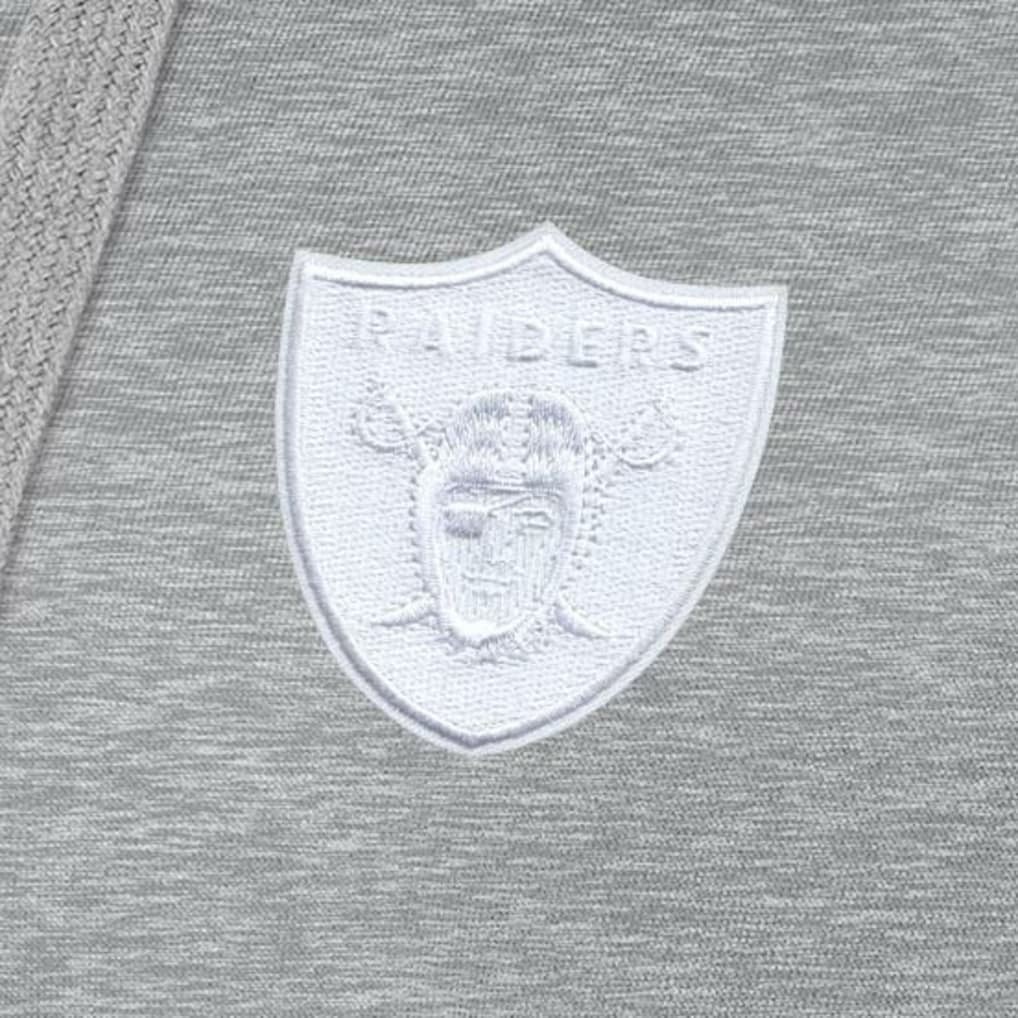 NFL Las Vegas Raiders Antigua Women's Victory Pullover Hoodie
