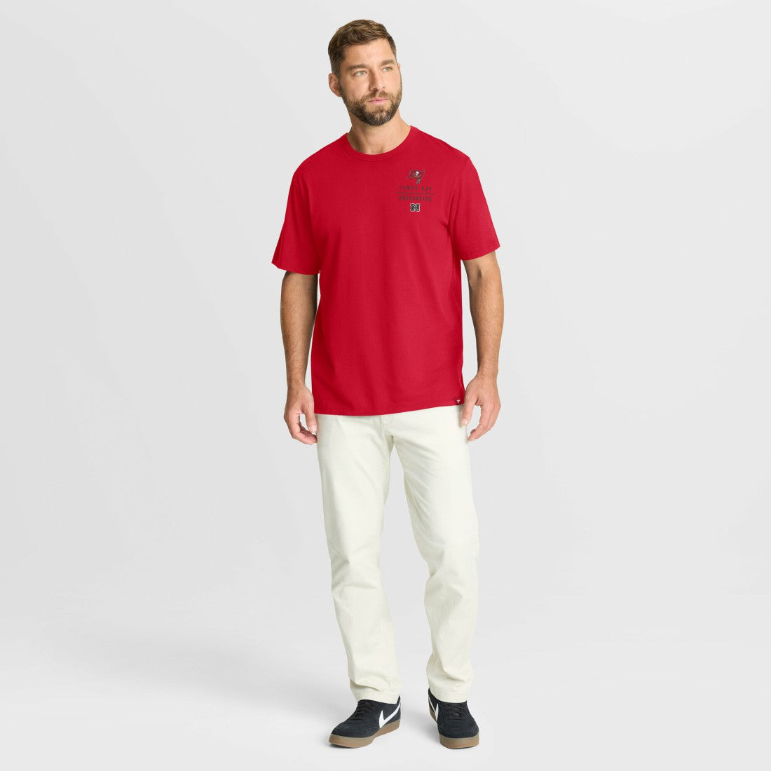 NFL Tampa Bay Buccaneers Passing Pocket Legacy T-Shirt