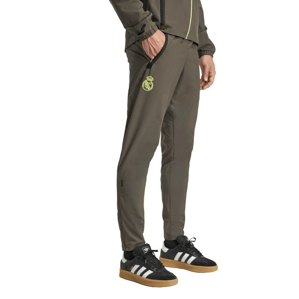 Real Madrid 2025/26 Tiro Vis Tech AEROREADY Travel Pants / Soccer For sale