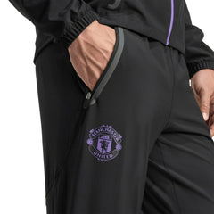 Manchester United 2025/26 Tiro Vis Tech AEROREADY Travel Pants / Soccer On sale