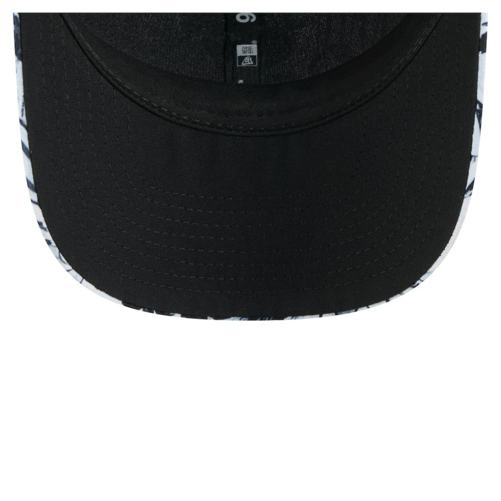 Chicago White Sox Hula Trucker 9SEVENTY Adjustable Hat - Black | New Era