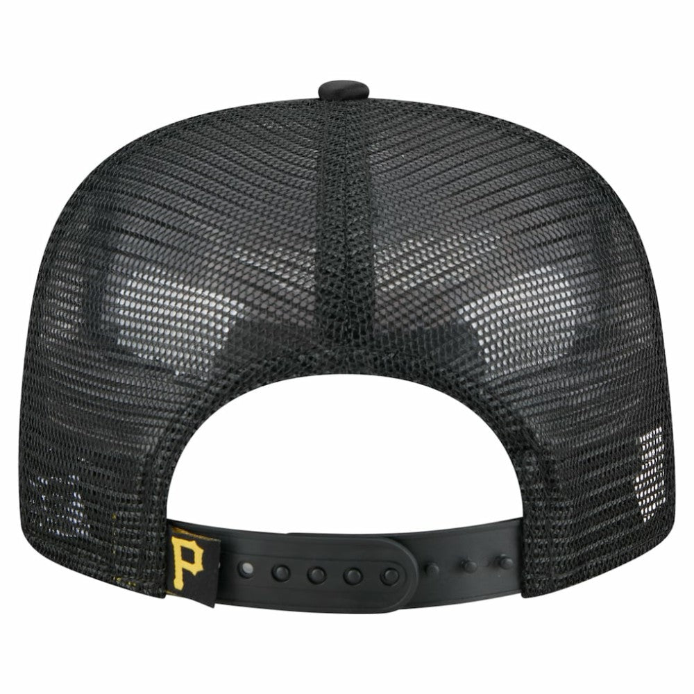 Pittsburgh Pirates Retro Satin Script Golfer Adjustable Hat - Black | New Era