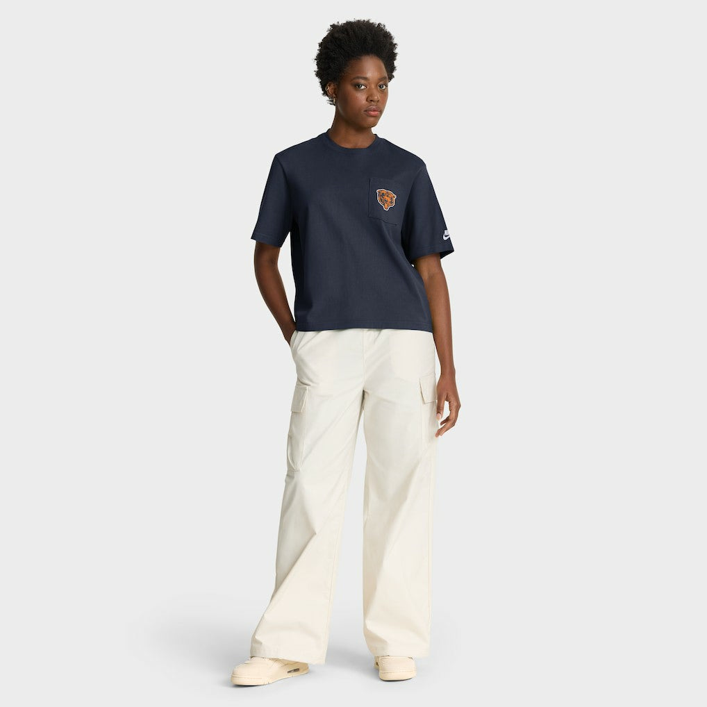 NFL Chicago Bears Women's Rewind Pocket Boxy T-Shirt