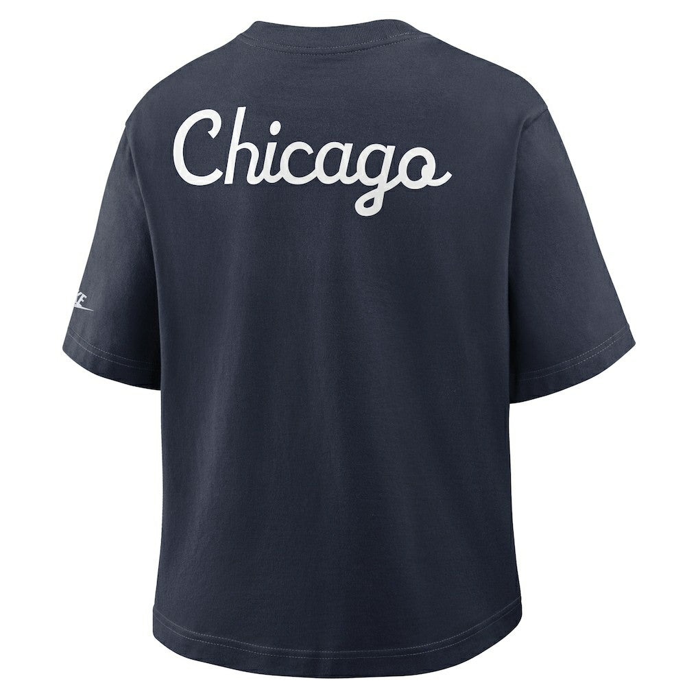 NFL Chicago Bears Women's Rewind Pocket Boxy T-Shirt