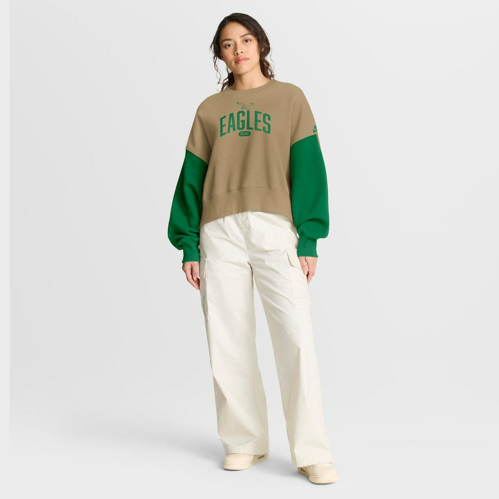 NFL Philadelphia Eagles Women's Oversized Rewind Pullover Sweatshirt