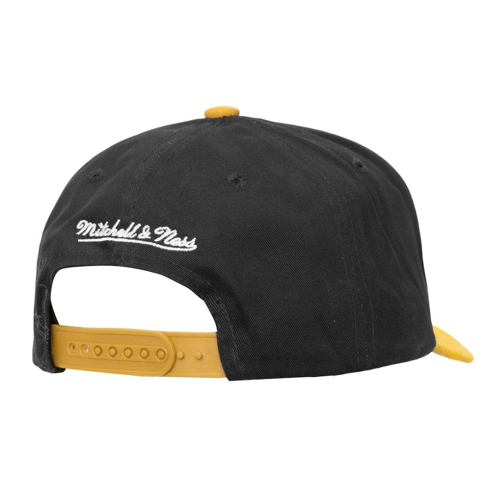 Boston Bruins Mitchell & Ness May Flowers Pro Crown Adjustable Hat